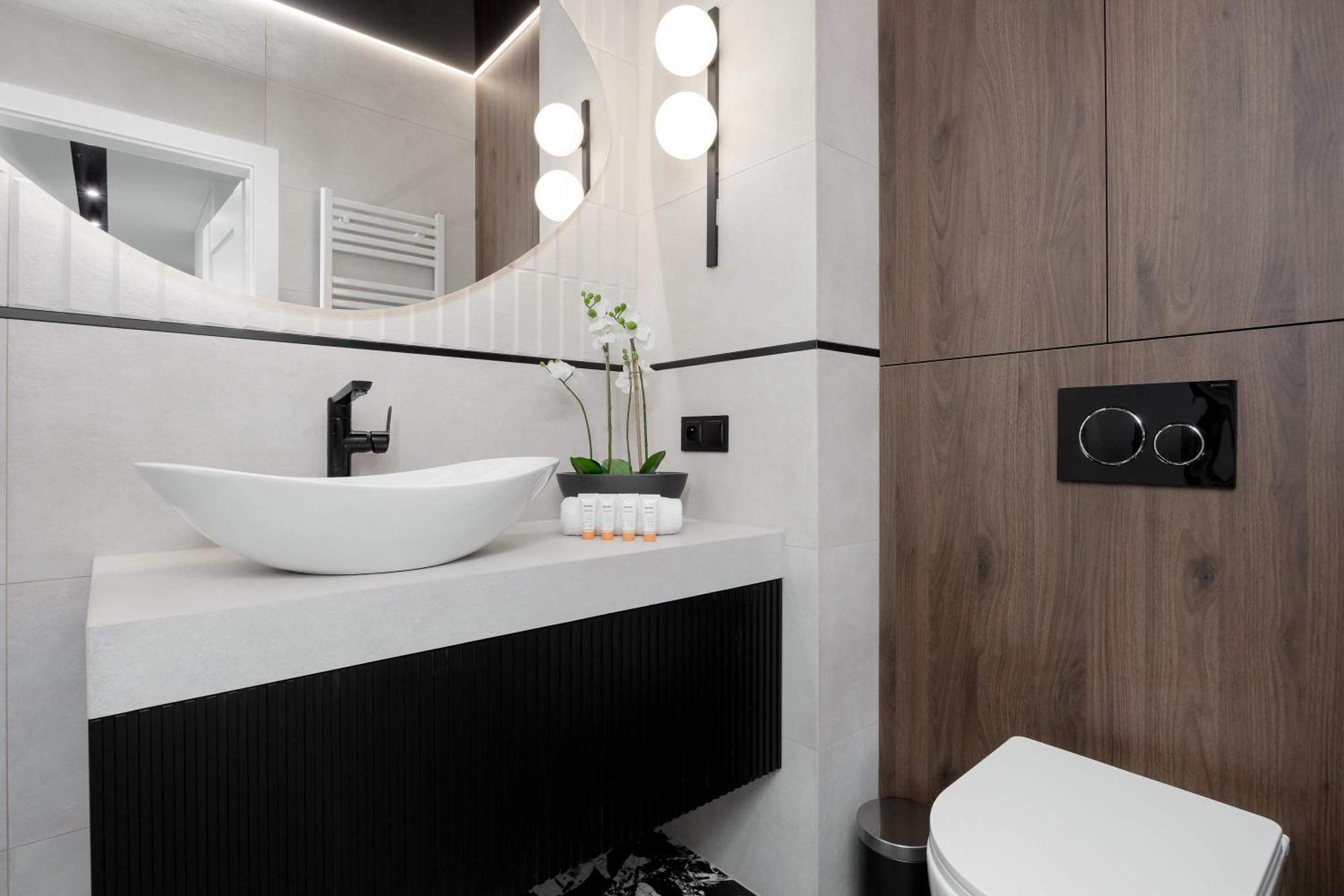 ורשה Apartment Sarmacka Wilanow With Parking, Sauna & Gym By Noclegi Renters מראה חיצוני תמונה
