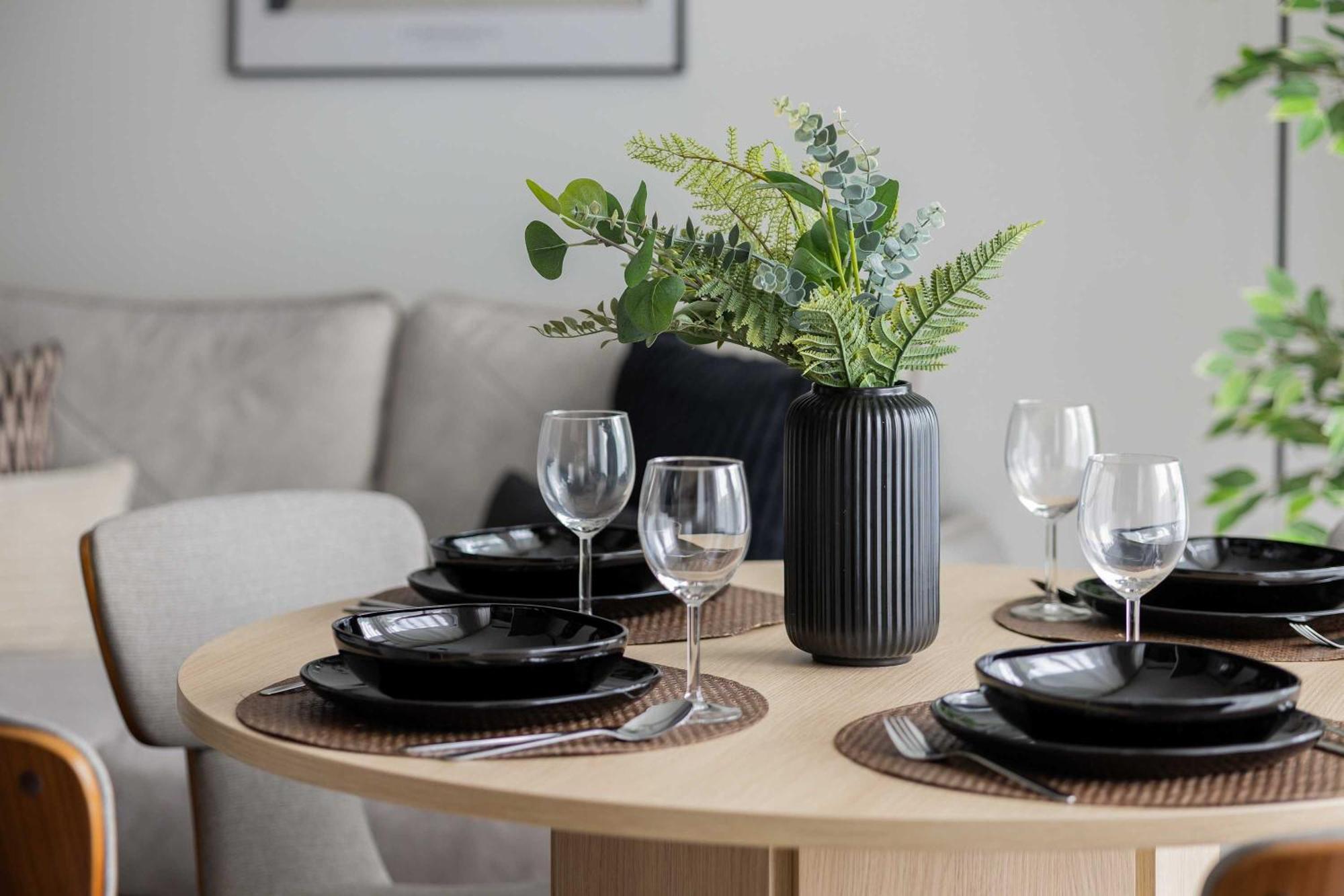ורשה Apartment Sarmacka Wilanow With Parking, Sauna & Gym By Noclegi Renters מראה חיצוני תמונה